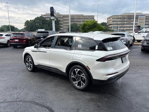 2025 Lincoln Nautilus Premiere