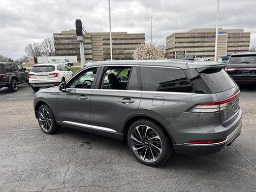 2025 Lincoln Aviator Reserve AWD