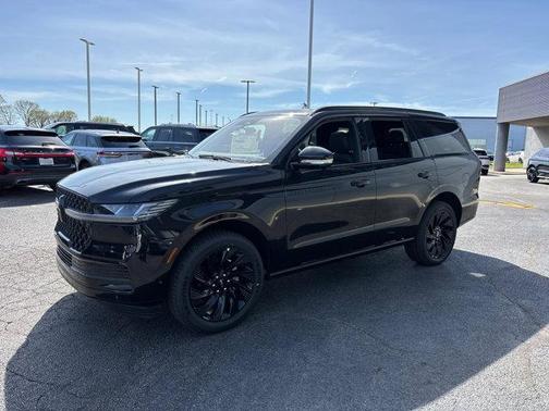 2025 Lincoln Navigator Reserve