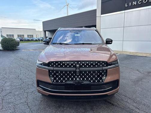 2025 Lincoln Navigator Black Label