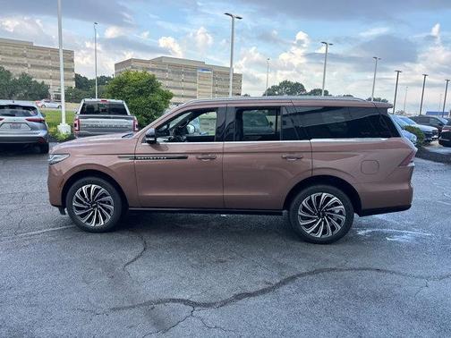 2025 Lincoln Navigator Black Label