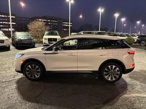 2022 Lincoln Corsair Reserve