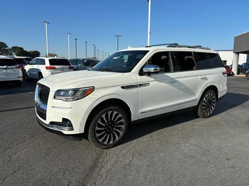 2024 Lincoln Navigator Black Label