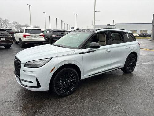 2025 Lincoln Corsair Premiere