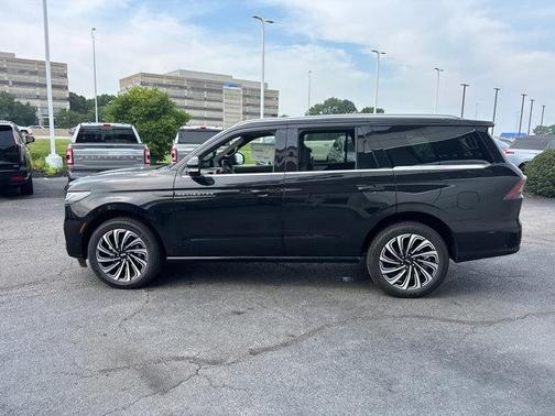2025 Lincoln Navigator Black Label