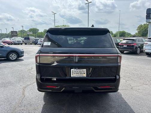 2025 Lincoln Navigator Black Label