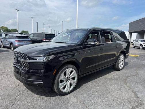 2025 Lincoln Navigator Black Label