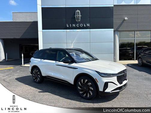 2025 Lincoln Nautilus Reserve