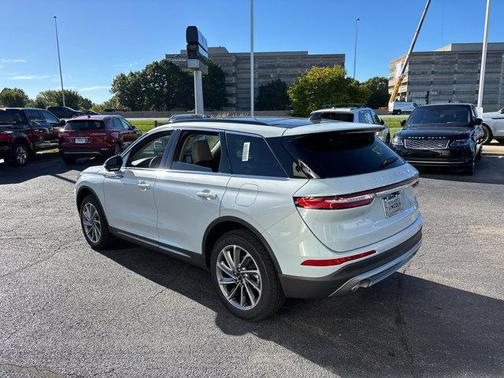 2026 Lincoln Corsair Premiere