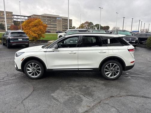 2026 Lincoln Corsair Premiere