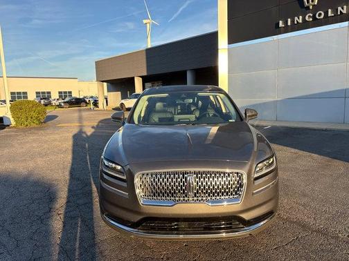 2022 Lincoln Nautilus Reserve