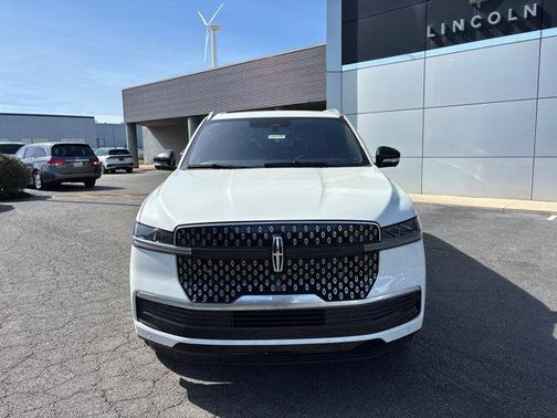 2025 Lincoln Navigator Reserve