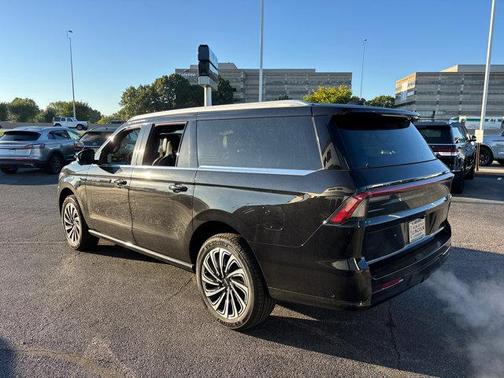 2025 Lincoln Navigator Black Label