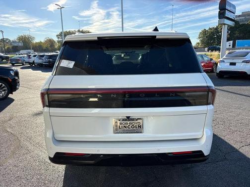 2025 Lincoln Navigator Reserve