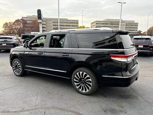 2024 Lincoln Navigator Black Label