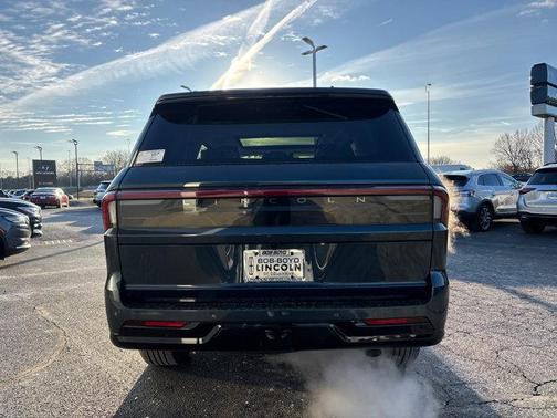 2026 Lincoln Navigator Reserve