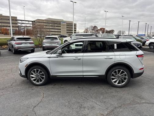 2026 Lincoln Corsair Premiere