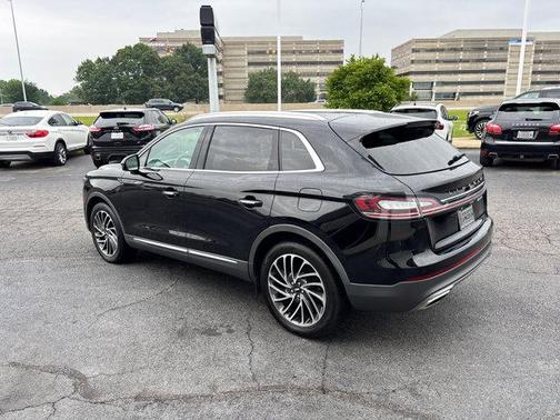 2019 Lincoln Nautilus Reserve