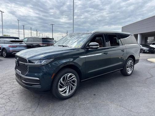 2025 Lincoln Navigator Reserve