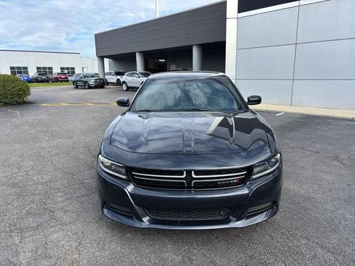 2017 Dodge Charger SE