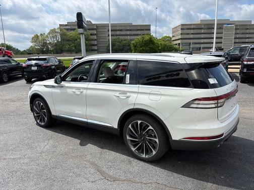 2025 Lincoln Aviator Reserve AWD