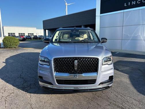 2022 Lincoln Navigator Black Label