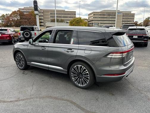 2025 Lincoln Aviator Black Label AWD