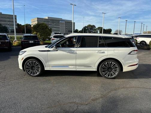 2025 Lincoln Aviator Black Label AWD