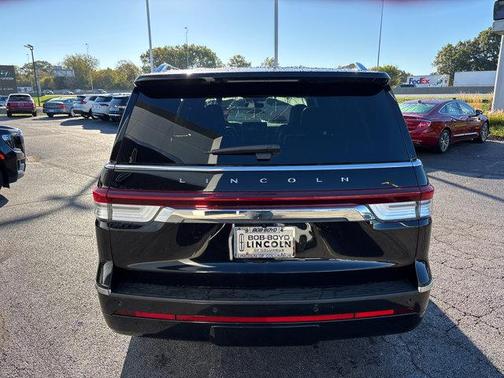 2022 Lincoln Navigator Reserve