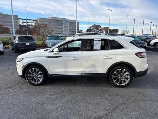 2023 Lincoln Nautilus Reserve