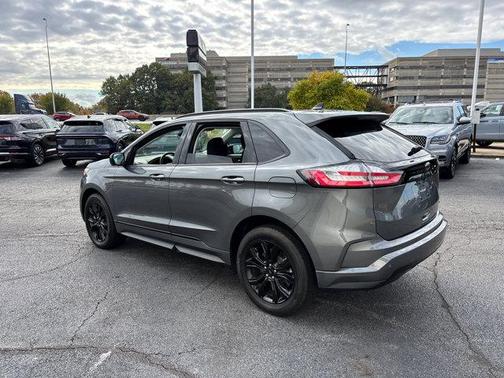 2023 Ford Edge SE