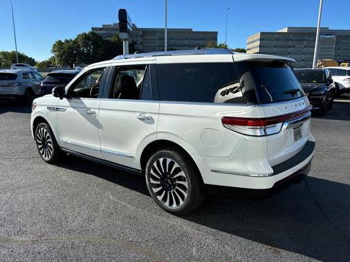 2024 Lincoln Navigator Black Label