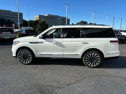 2024 Lincoln Navigator Black Label