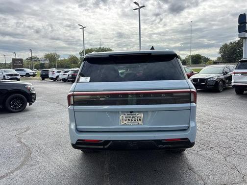 2025 Lincoln Navigator Reserve