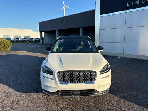 PRISTINE WHITE 2022 Lincoln Corsair Standard