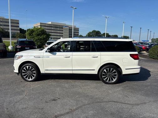 2021 Lincoln Navigator Reserve