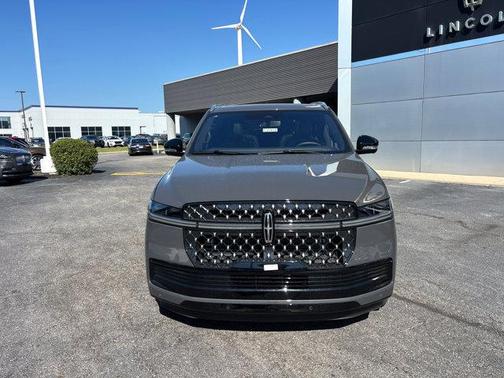 2025 Lincoln Navigator Black Label