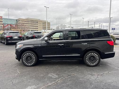 2019 Lincoln Navigator Black Label