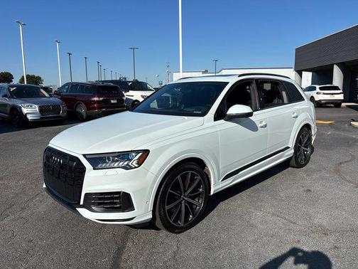 2020 Audi Q7 55 Prestige
