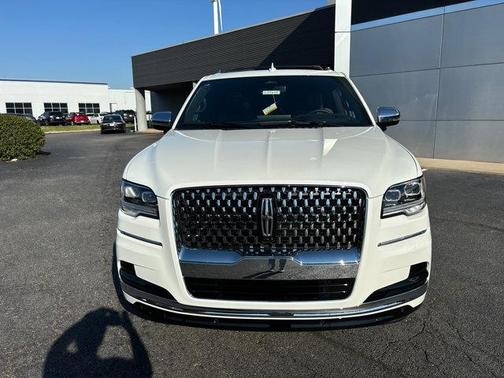 2024 Lincoln Navigator Black Label