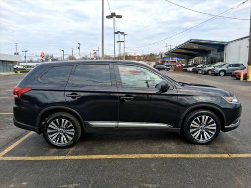 2020 Mitsubishi Outlander ES