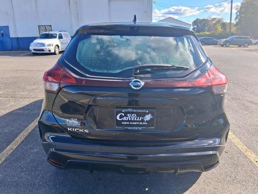 2021 Nissan Kicks S