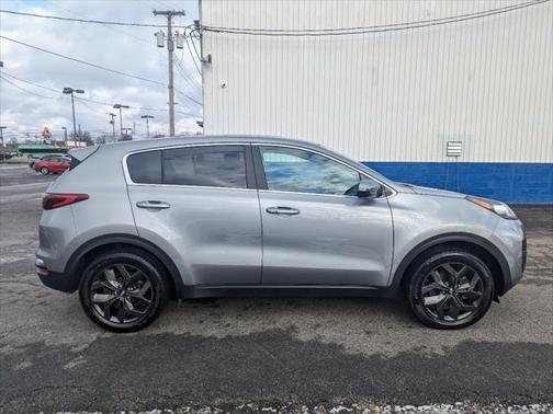 2022 Kia Sportage LX