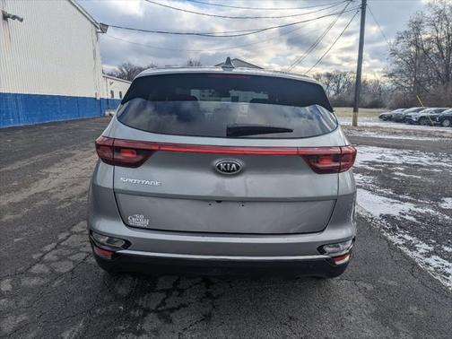 2022 Kia Sportage LX