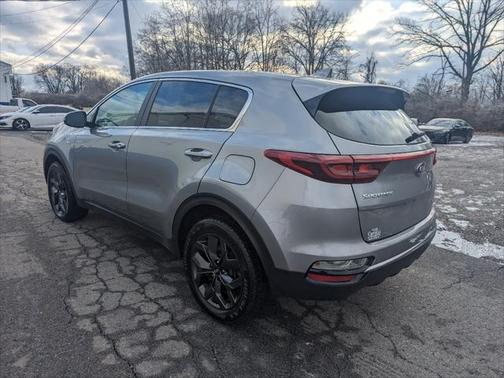 2022 Kia Sportage LX