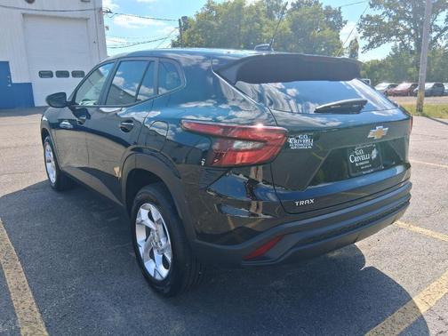 2024 Chevrolet Trax LS