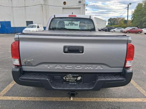 2017 Toyota Tacoma SR5