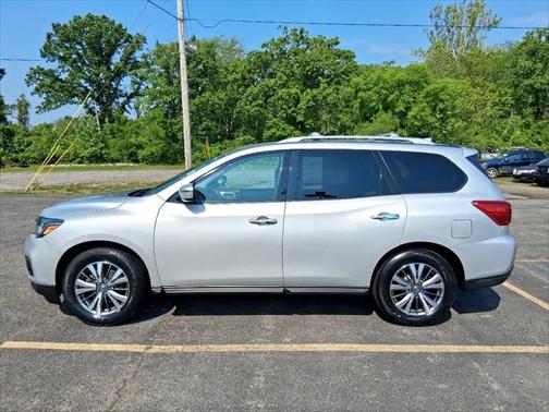 2020 Nissan Pathfinder SV 4WD