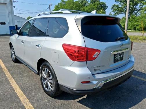 2020 Nissan Pathfinder SV 4WD