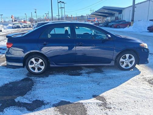 Blue 2012 Toyota Corolla S